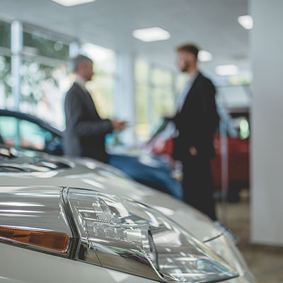 自動車ディーラーのイメージ画像
